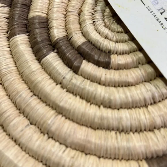 Raffia Bowl - Picture 4 of 4